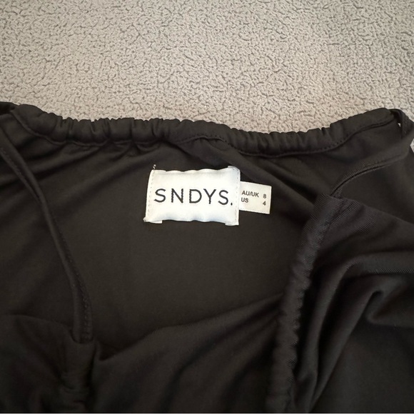 SNDYS Cutout Skirt - Picture 4 of 4